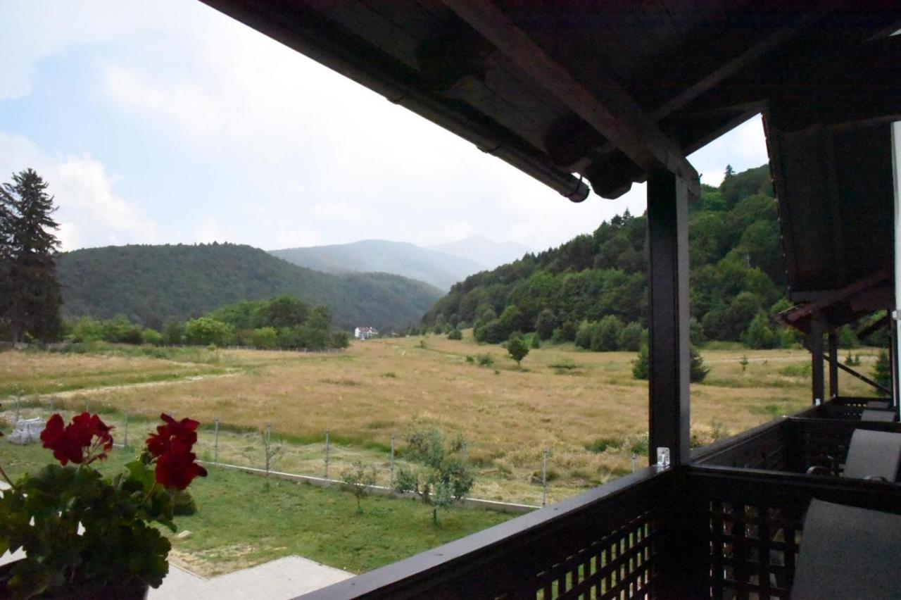 Casa Poienarilor Hotel Sîmbăta de Sus Bagian luar foto